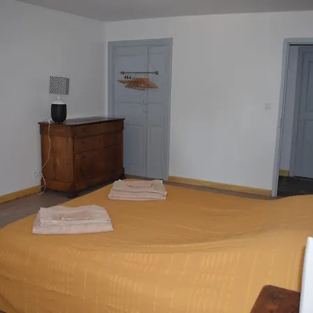 Apartment Mas Du Pont Saint-Jean-de-Maruejols-et-Avejan
